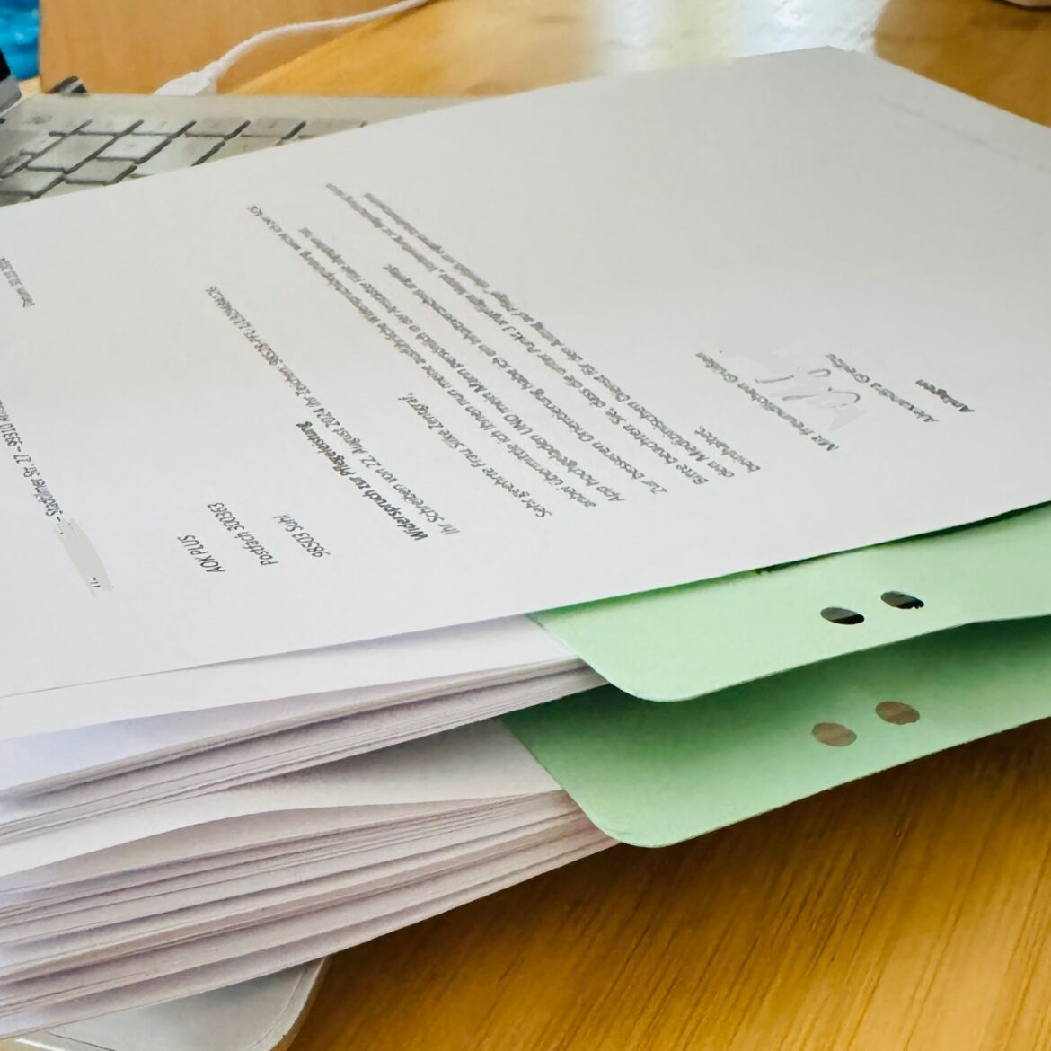 Mappe „Vorbereitung zur Begutachtung durch den Medizinischen Dienst für den Antrag auf Pflege“